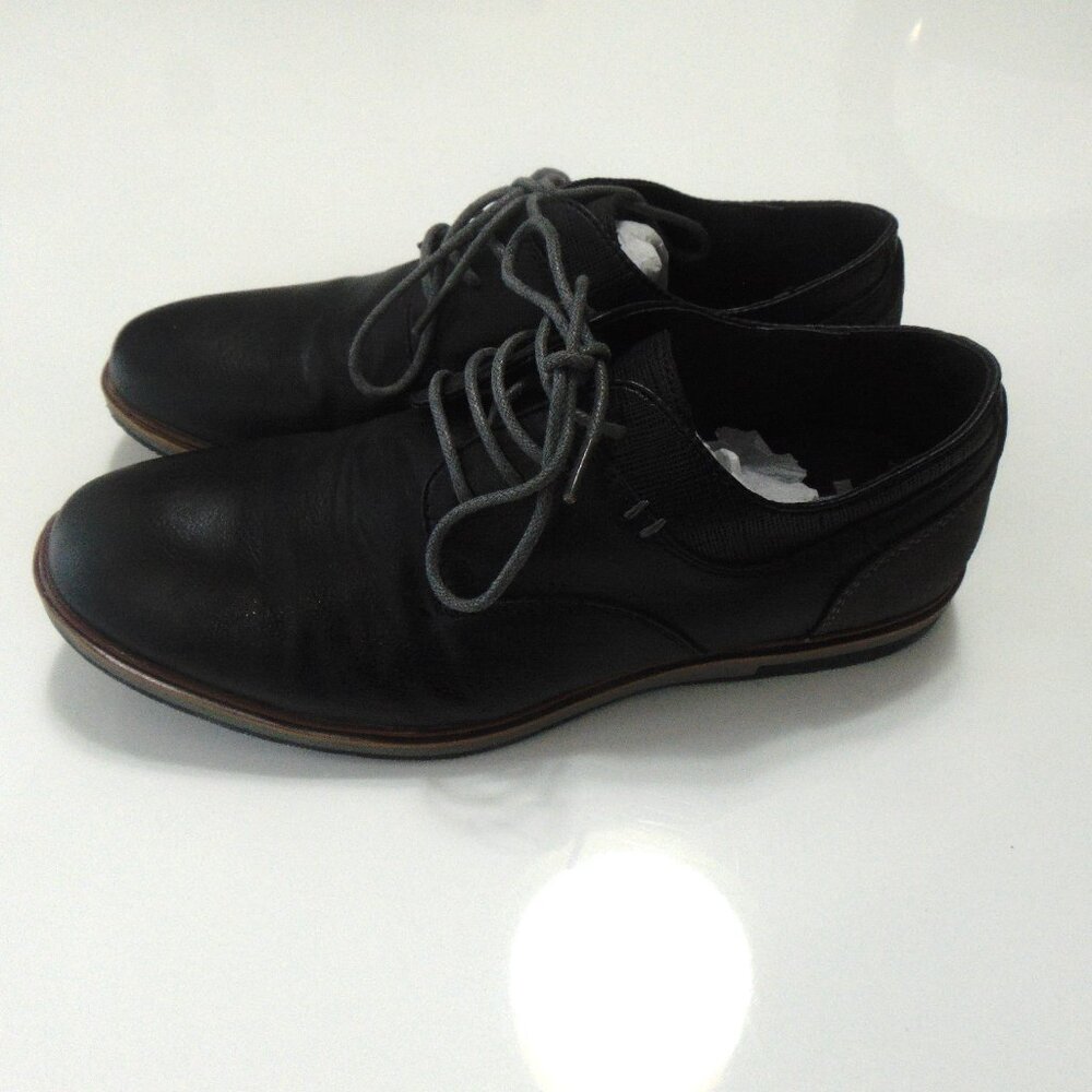 Men’s Black Dress Shoes – Size 7 – Worn Once – Novus
